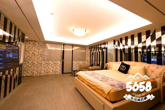 85 旅行 Ie Apartment Kaohsiung Exterior photo